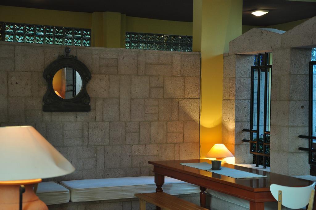 Ayvalı 팜 코트 스위트 아이발릭 B&B 외부 사진